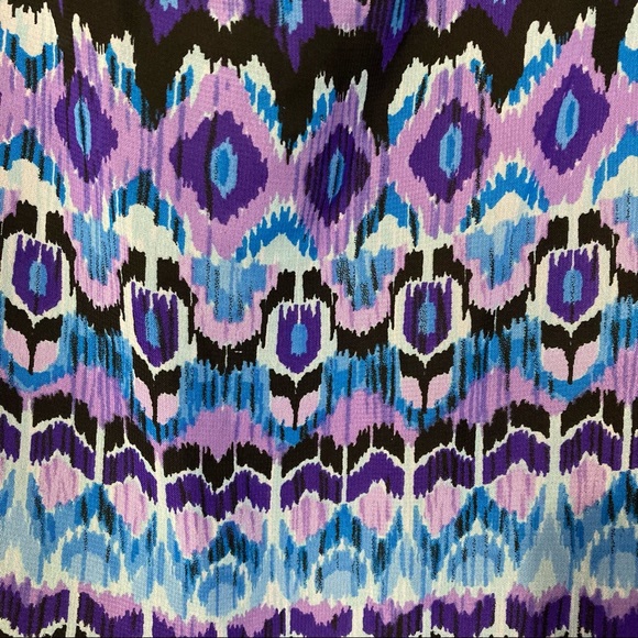 Frankie & Missy Batwing Top - Picture 9 of 10